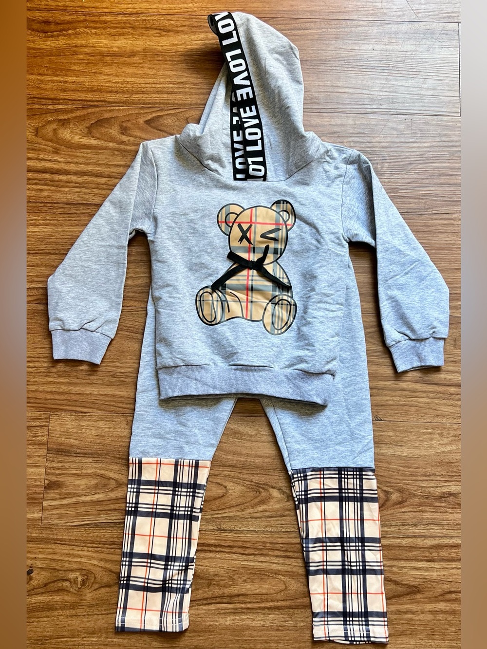Kids Gray Hoodie & Plaid Leggings Set with Bear Graphic 5/6T